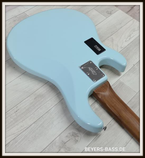 Sterling by Music Man StingRay Ray35 HH Roasted Maple, Daphne Blue